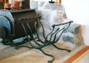 Walking Log Basket